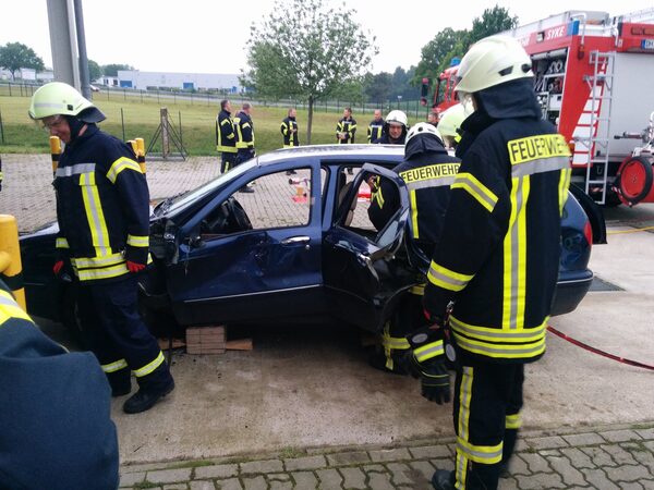 Technische Hilfeleistung mit der Ortsfeuerwehr Barrien – Bild 6